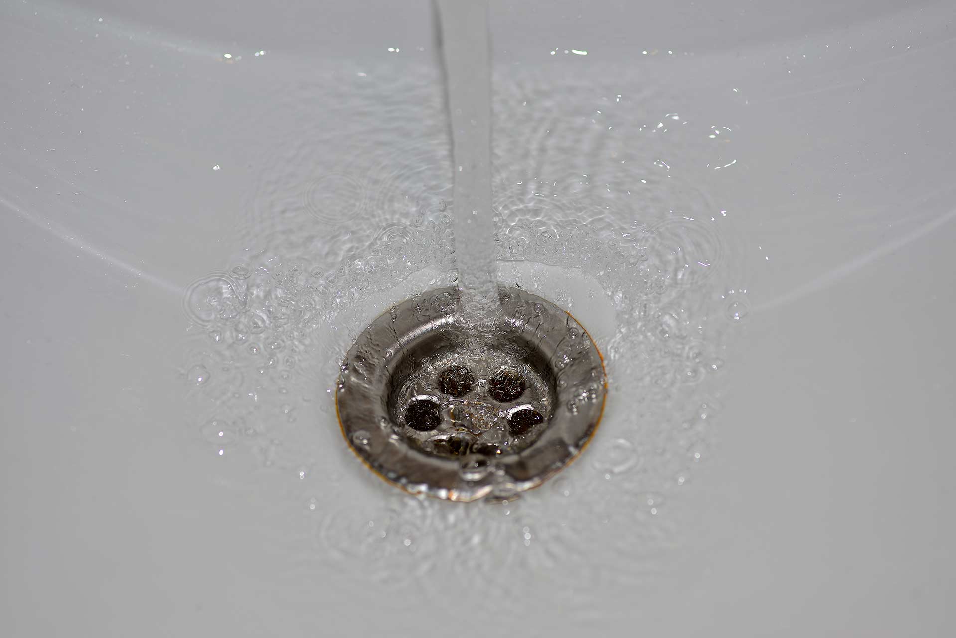A2B Drains provides services to unblock blocked sinks and drains for properties in Eston.